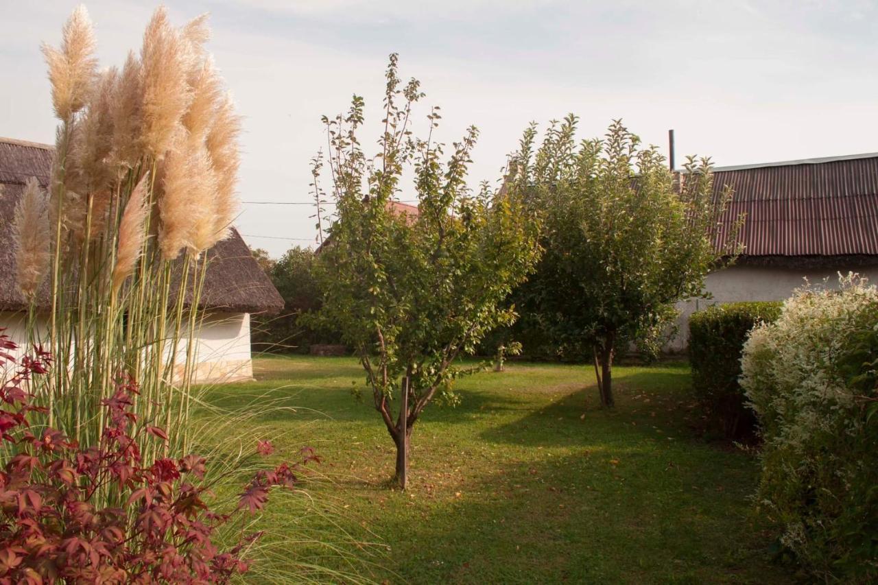 Sweet Cottage Vendeghaz Gyenesdias Exterior photo